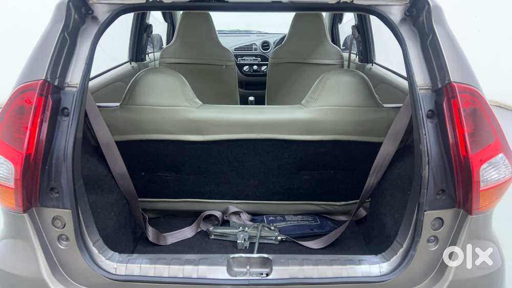 Datsun Redigo T Option, 2016, Petrol