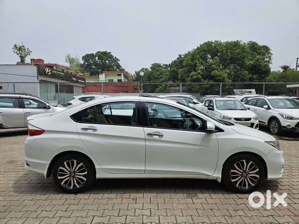 Honda City I-vtec Cvt Zx, 2017, Petrol