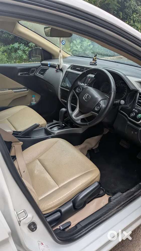 Honda City Zx 2018 Cvt Automatic.fully Showroom Maintenance Vehicle