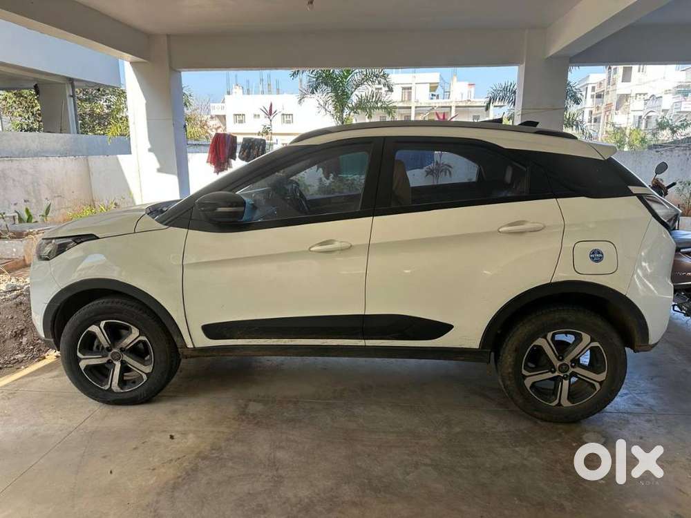 2023 Tata Nexon Petrol-single Owner-excellent Condition