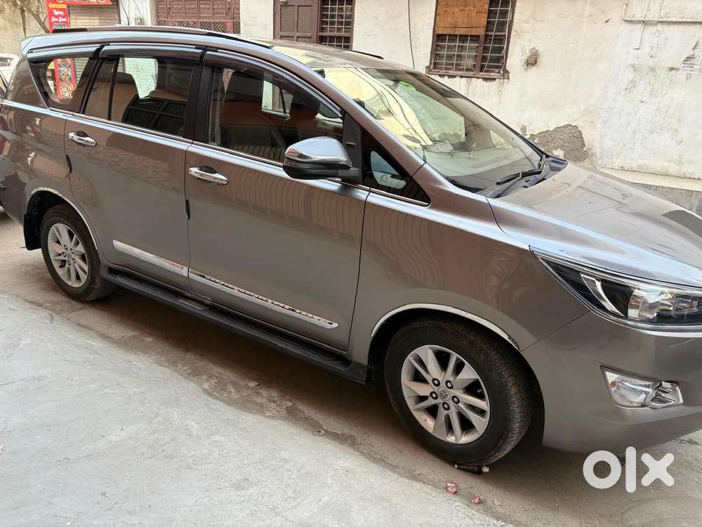 Toyota Innova Crysta [2020-ongoing] 2.4 Gx At 7 Str, 2020, Diesel