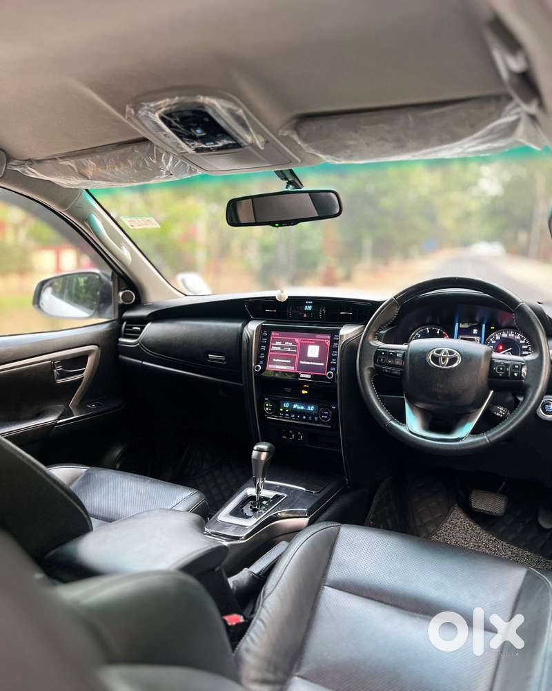 Toyota Fortuner [2021-ongoing] 2.8 2wd Diesel At, 2022, Diesel