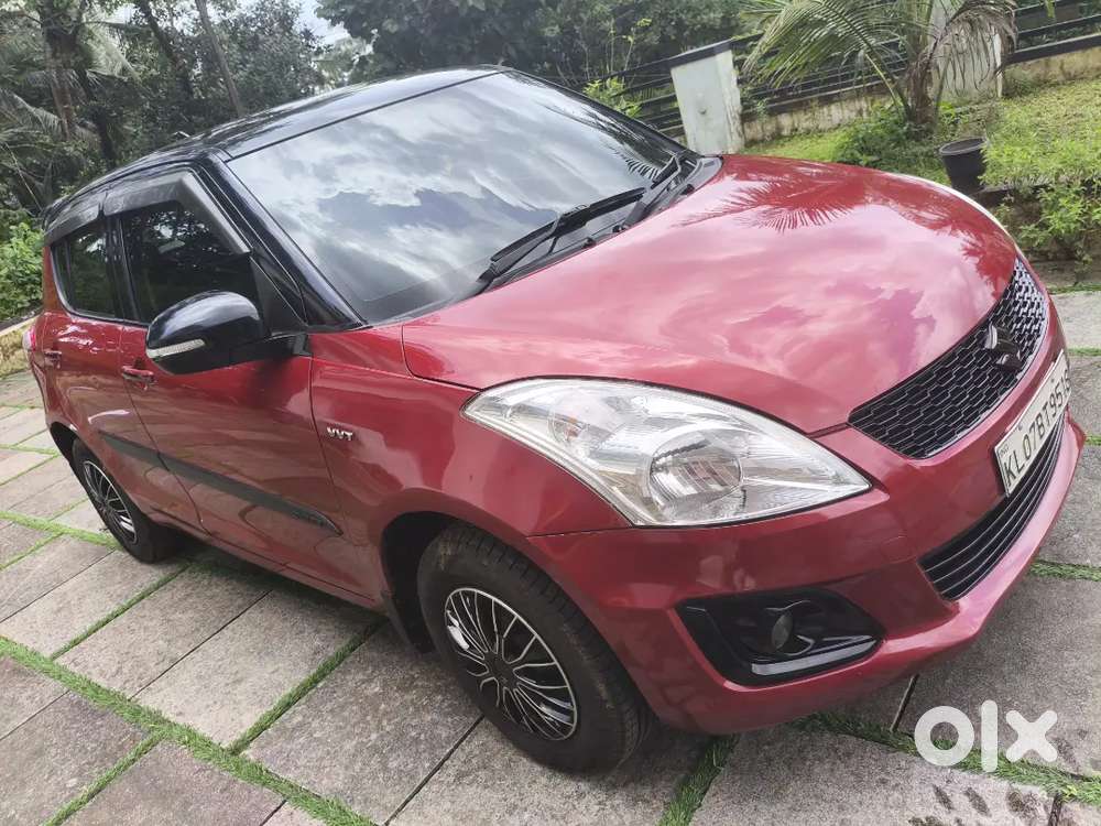Maruti Suzuki Swift Vxi 2012