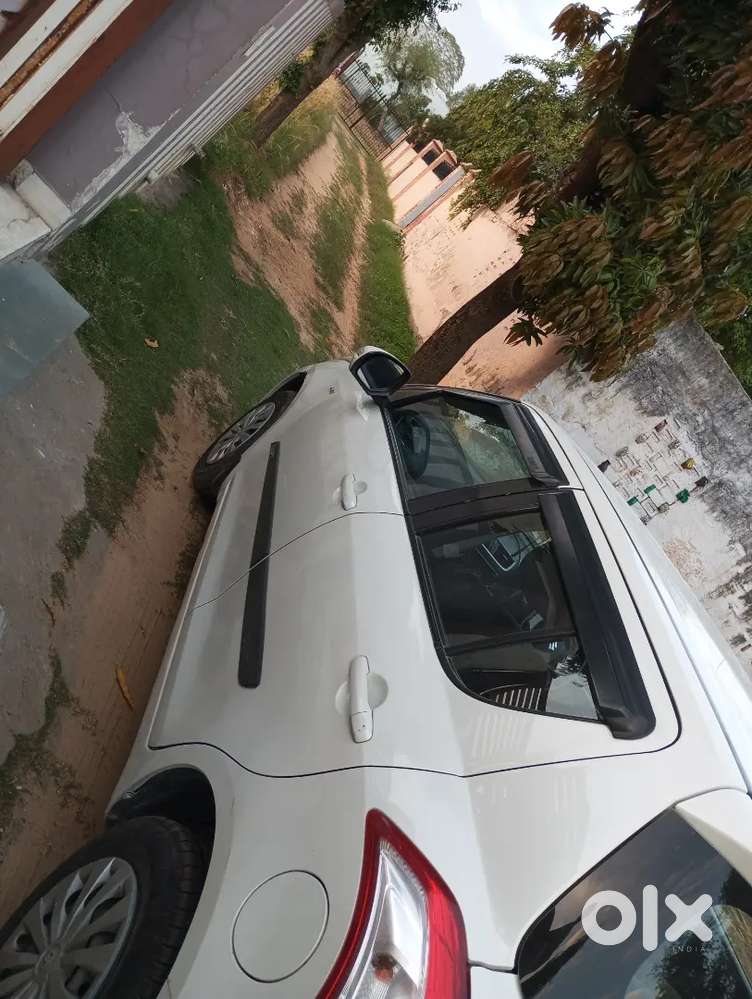 Maruti Suzuki Swift 2016 Petrol 72547 Km Driven Good Condition