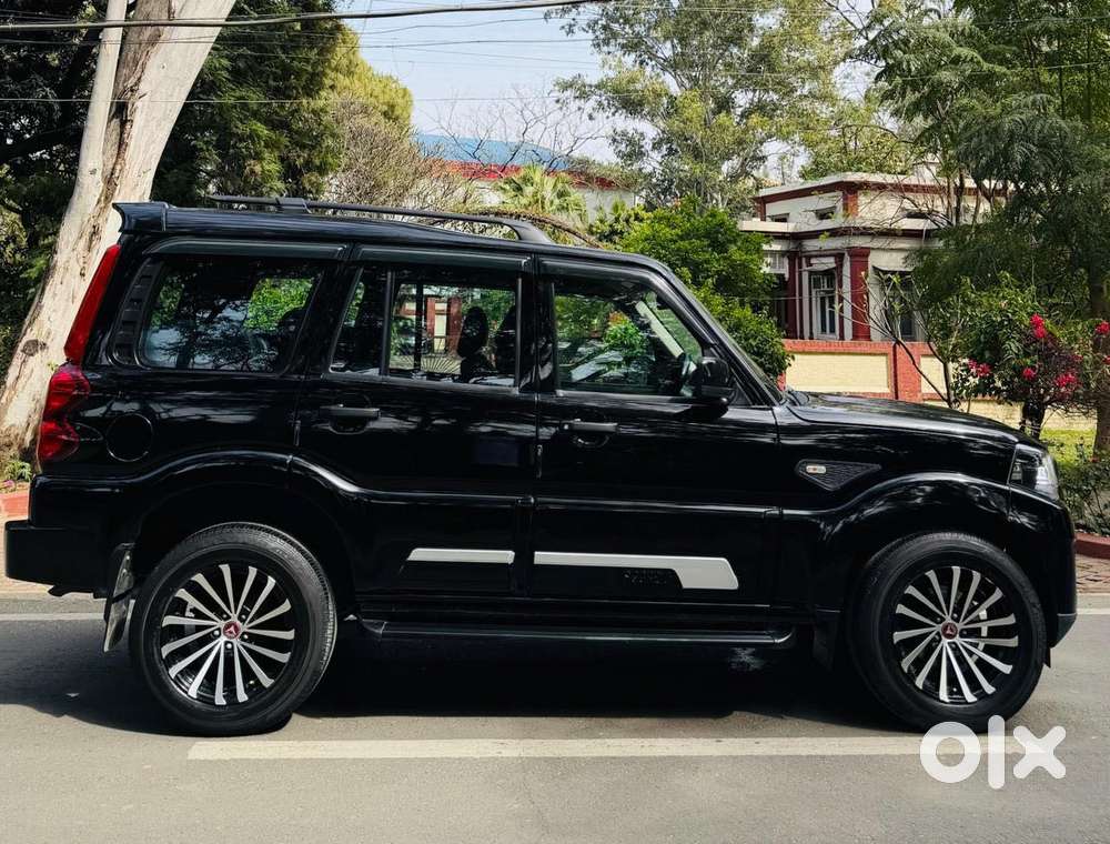 Mahindra Scorpio Classic 2.2 S Mt 7 Str, 2024, Diesel