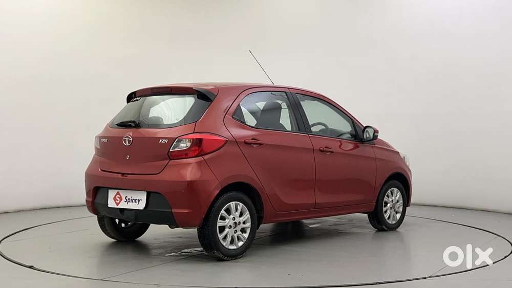 Tata Tiago Xza, 2017, Petrol