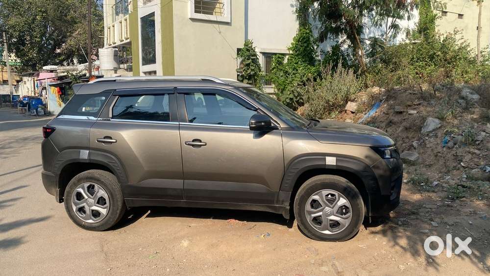 Maruti Brezza Lxi 2024cng Commercial Plate  Fully Loaded Like Top End