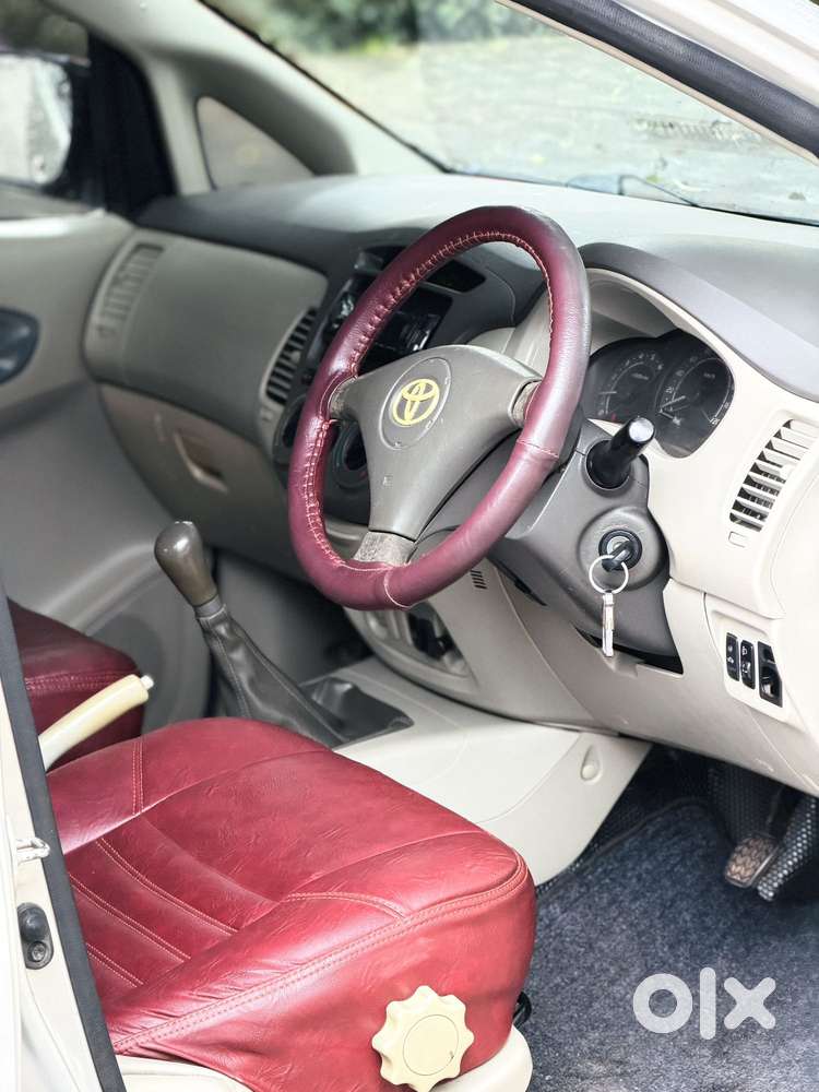 Toyota Innova 2.5 G (diesel) 7 Seater, 2010, Diesel