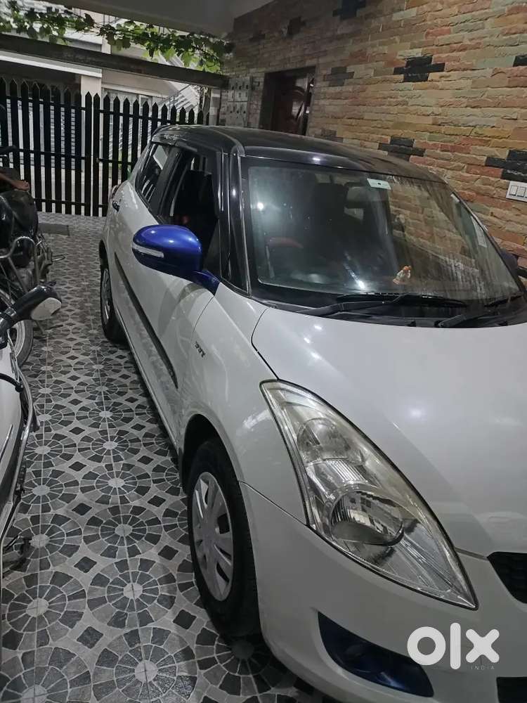 Maruti Suzuki Swift Vxi 2012