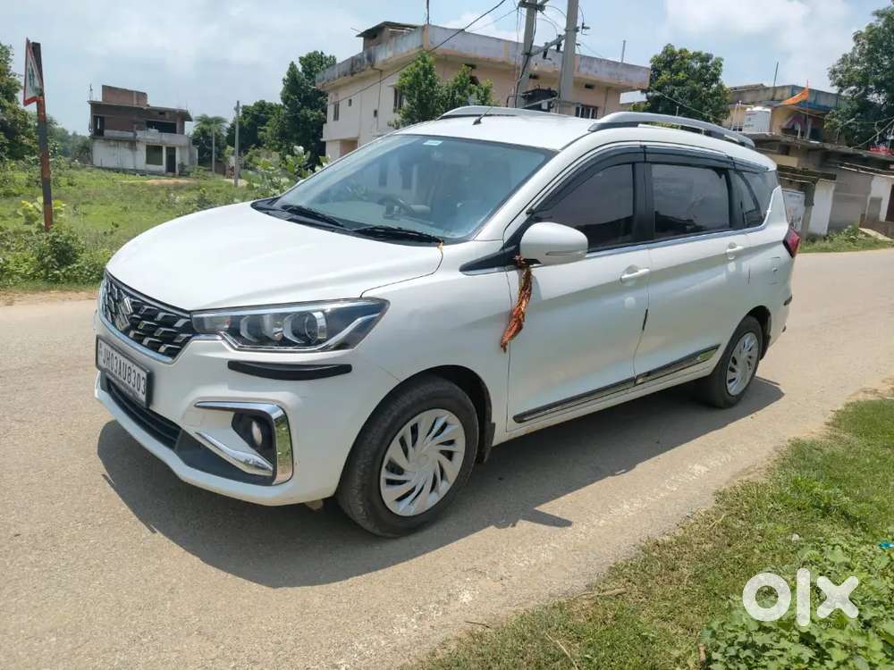 Maruti Suzuki Ertiga Vxi 2025