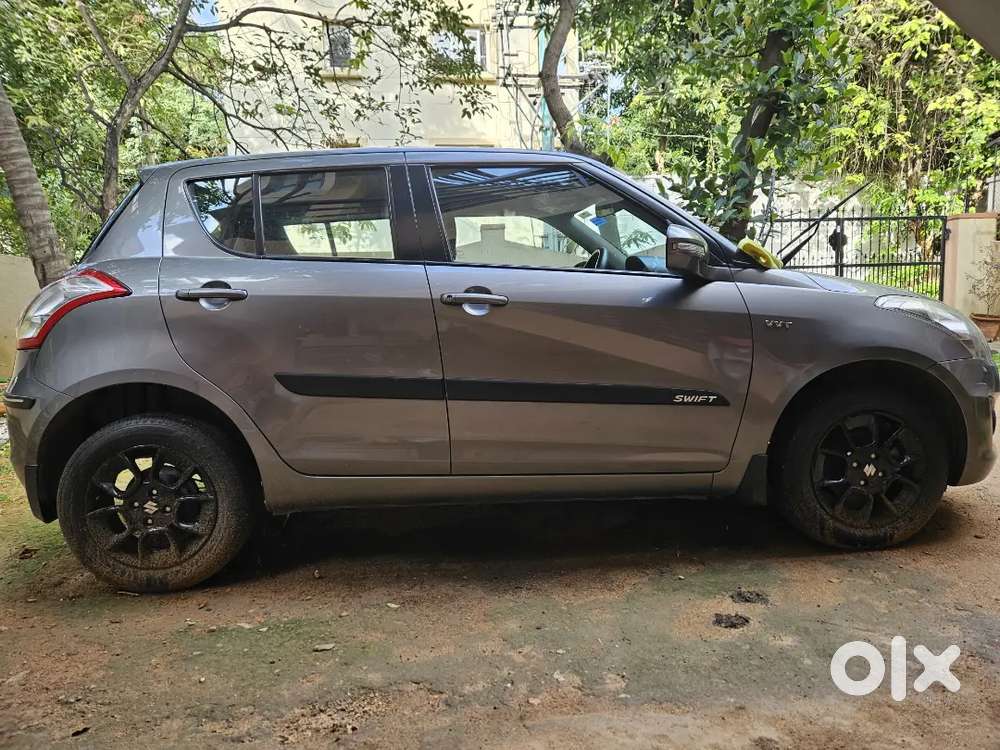 Maruti Suzuki Swift Vxi 2017
