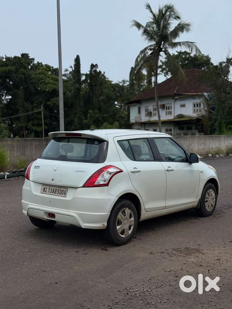 Maruti Suzuki Swift Vxi, 2013, Petrol