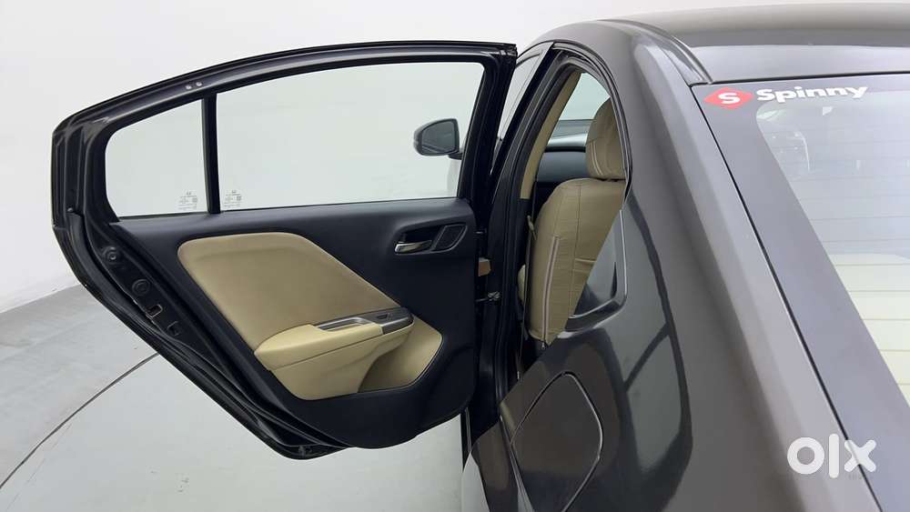 Honda City I-vtec S, 2016, Petrol