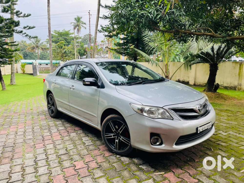 Toyota Corolla Altis 2013 Diesel Well Maintained
