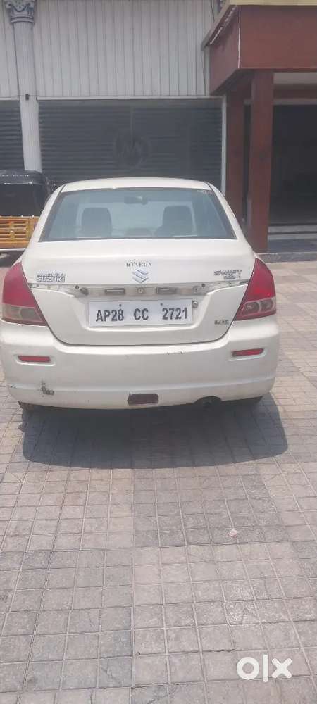Maruti Suzuki Dzire 2009 Diesel 120000 Km Driven