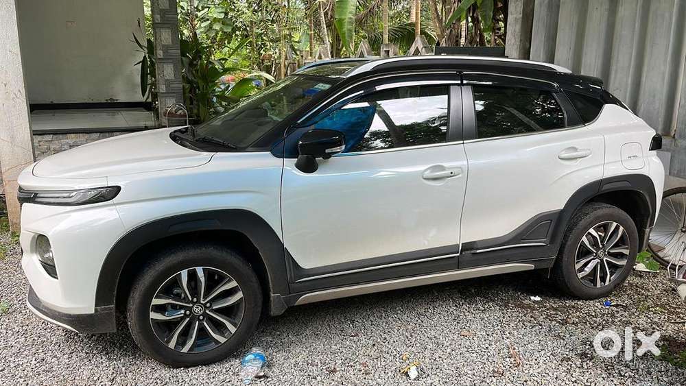 Toyota Urban Cruiser Taisor 2024 Petrol 13500 Km Driven