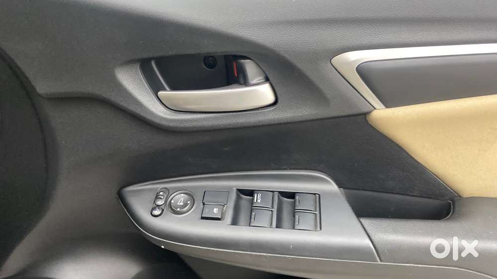 Honda Jazz 1.2 V At I Vtec, 2016, Petrol