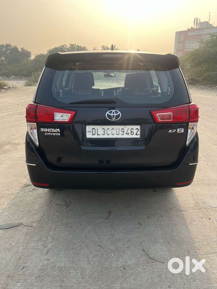 Toyota Innova Crysta