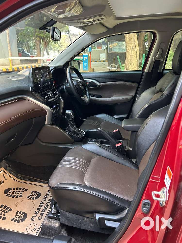 Toyota Urban Cruiser Hyryder 1.5 V Neo Drive At, 2022, Petrol