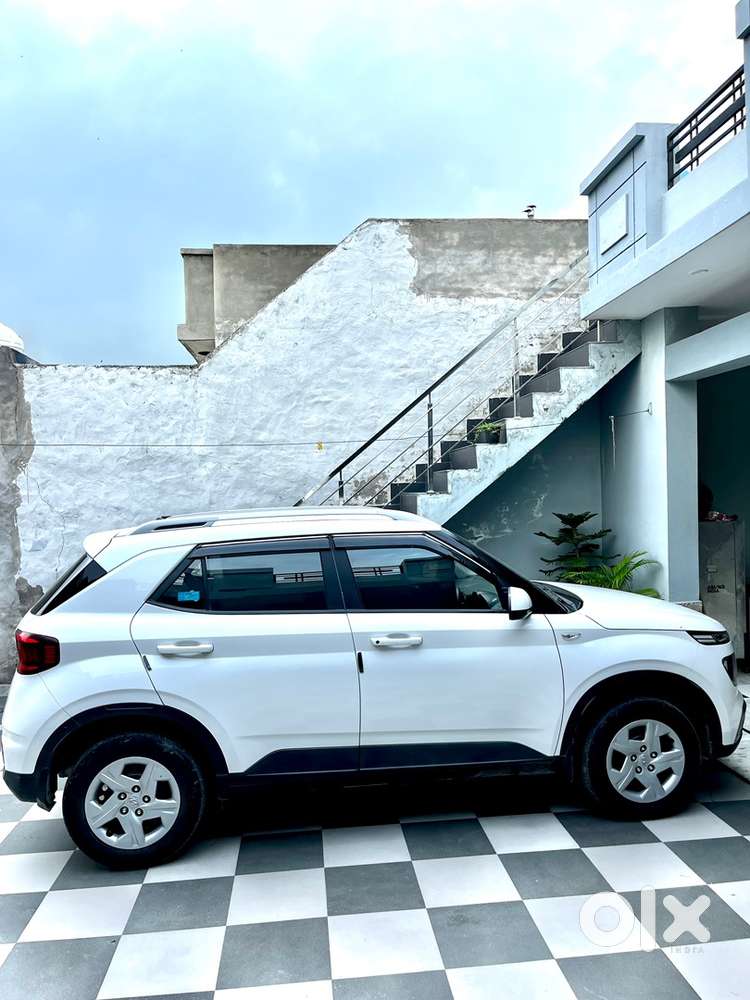 Hyundai Venue Petrol 2020