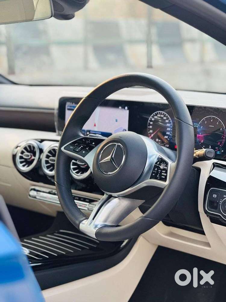 Mercedes-benz A-class Limousine 200, 2024, Petrol