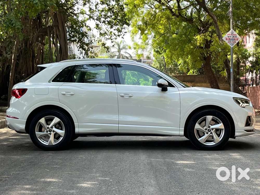 Audi Q3 40 Tfsi Premium Plus, 2023, Petrol