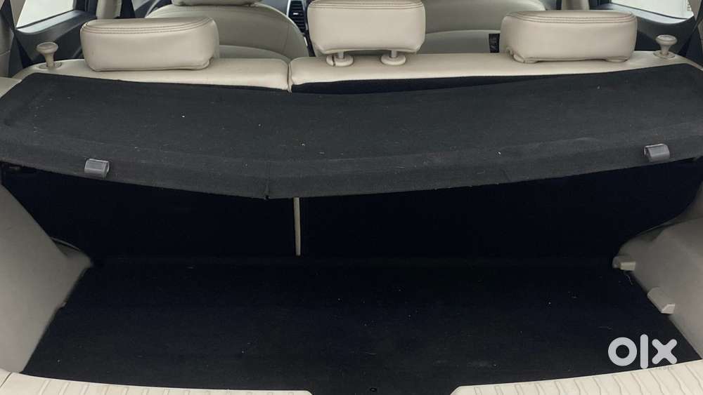 Mahindra Xuv300 W8 Option, 2022, Petrol