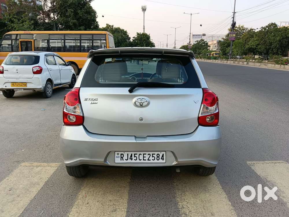 Toyota Etios Liva V Sp*, 2018, Petrol