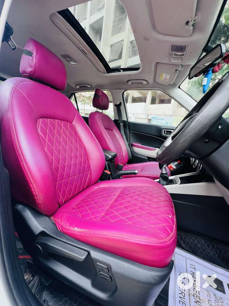 Hyundai Venue 1.5 Crdi Sx (o) Dual Tone, 2023, Diesel