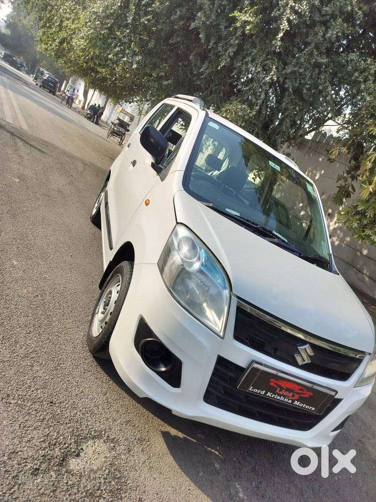 Maruti Suzuki Wagon R Lxi Optional, 2017, Petrol