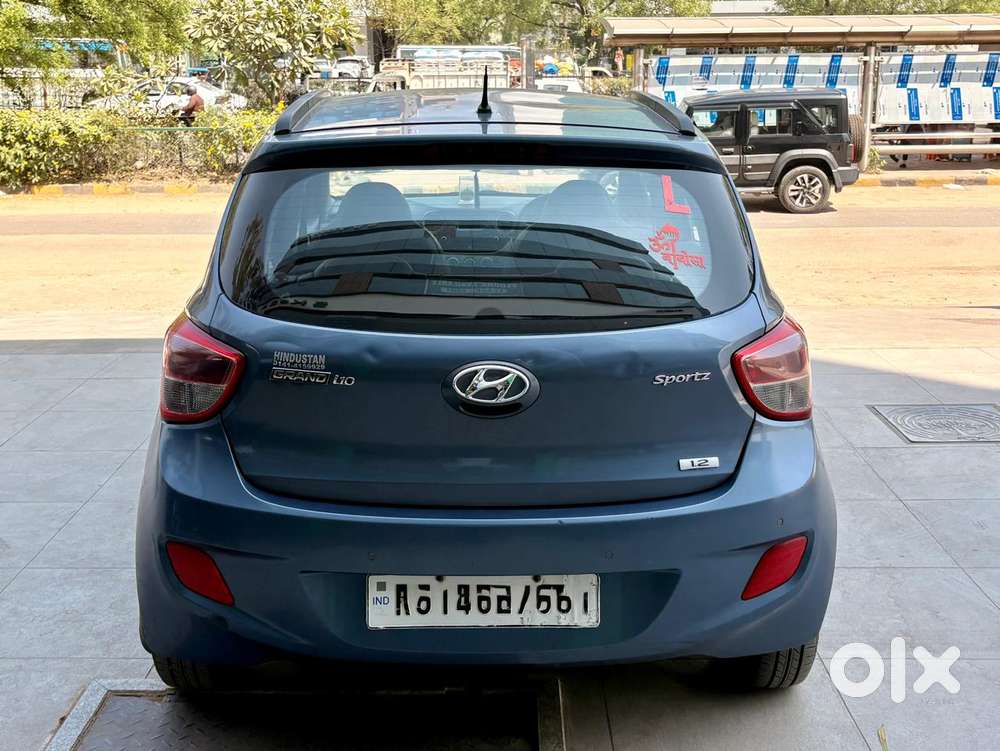 Hyundai Grand I10 2013-2016 Sportz, 2015, Petrol