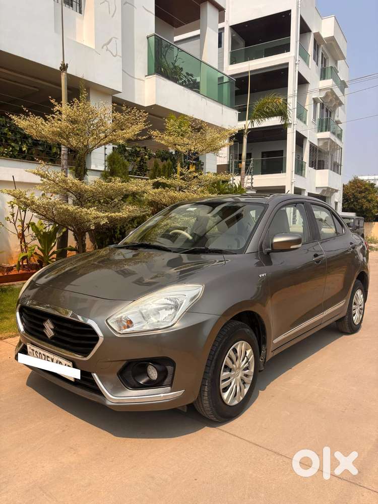 Maruti Suzuki Swift Dzire 1.2 Vxi Bsiv, 2017, Petrol