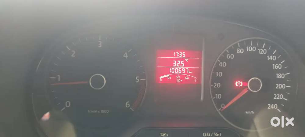 Volkswagen Polo 2011 Diesel 105000 Km Driven