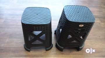 Plastic deals stool olx