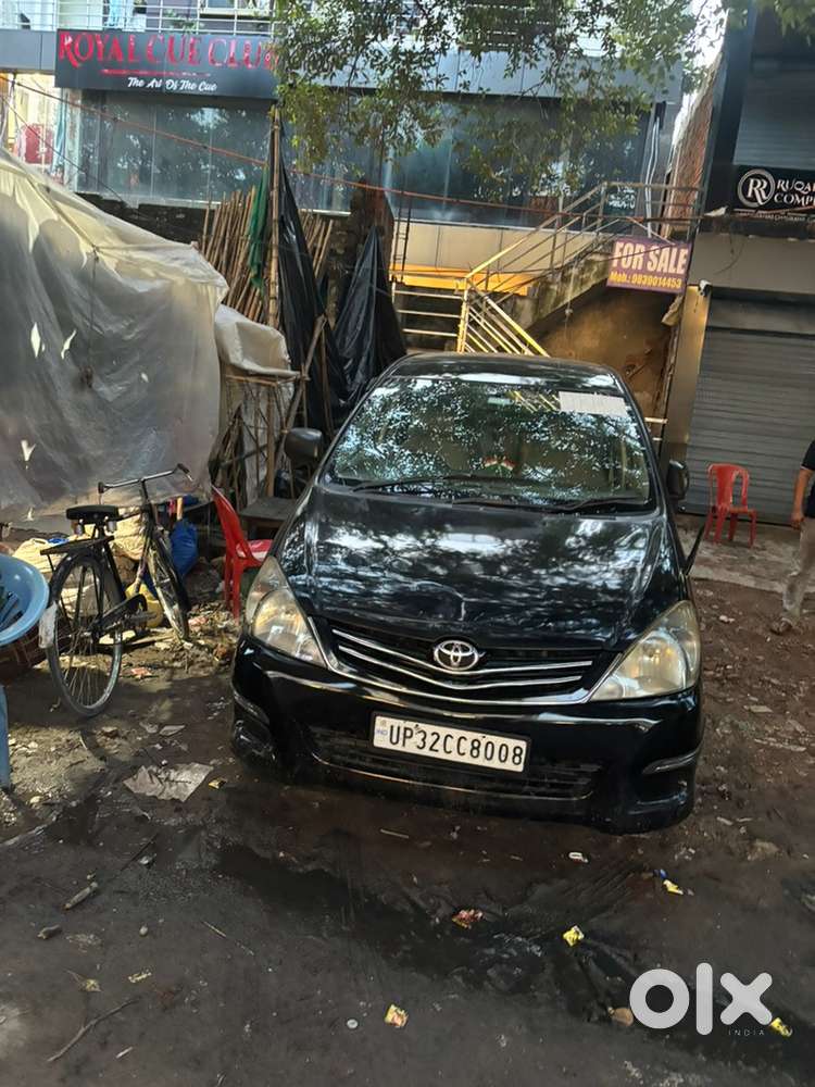 Toyota Innova 150000 Km Driven