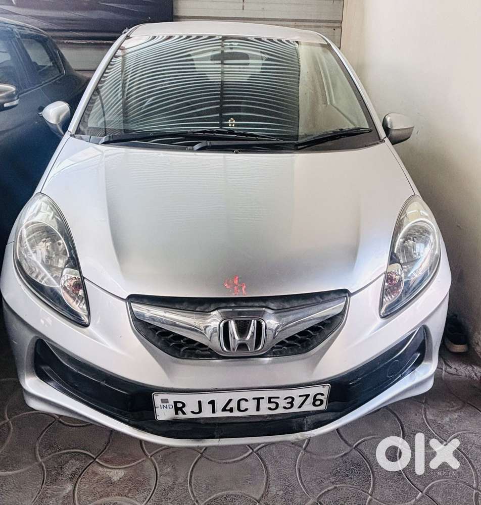 Honda Brio, 2013, Petrol