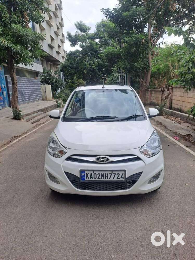 Hyundai I10 Asta 1.2 At Kappa2 With Sunroof, 2013, Petrol