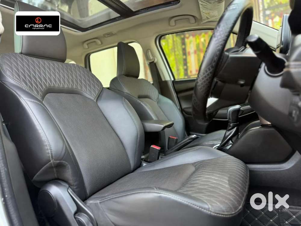 Maruti Suzuki Grand Vitara 1.5 Alpha Plus Intelligent Hybrid Ecvt, 2..