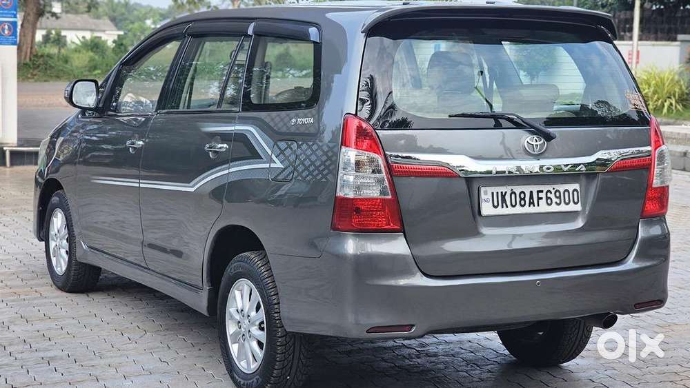 Toyota Innova 2014 Diesel Well Maintained Z Option