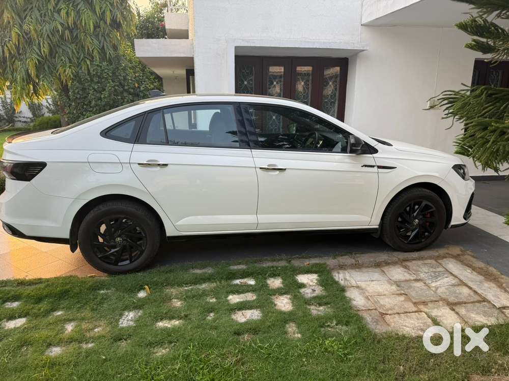Volkswagen Virtus Petrol 2025