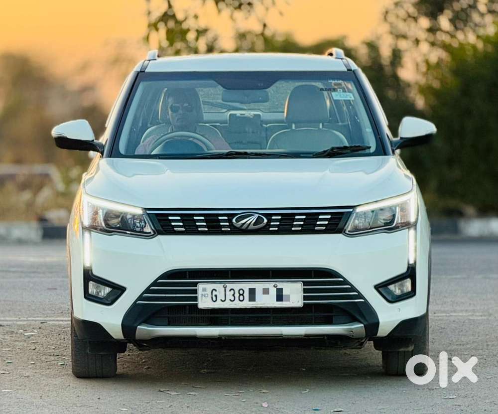 Mahindra Xuv300 W8 (o) 1.5 Diesel Amt, 2020, Diesel