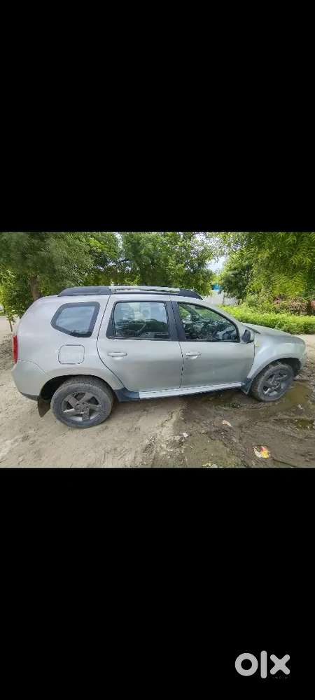 Renault Duster 2014 Diesel 136000 Km Driven