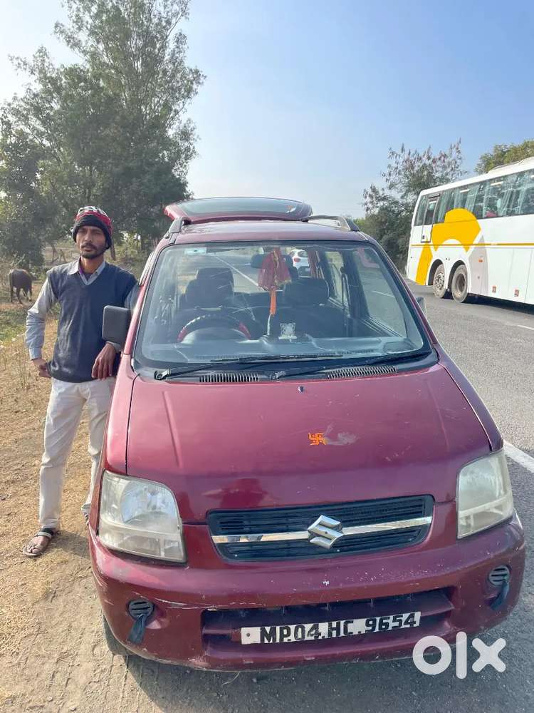 Urgent Bechna Hai