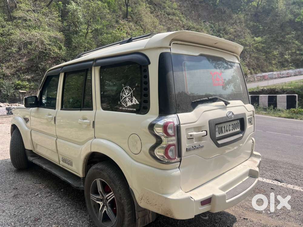 Mahindra Scorpio 2017 Diesel Manual