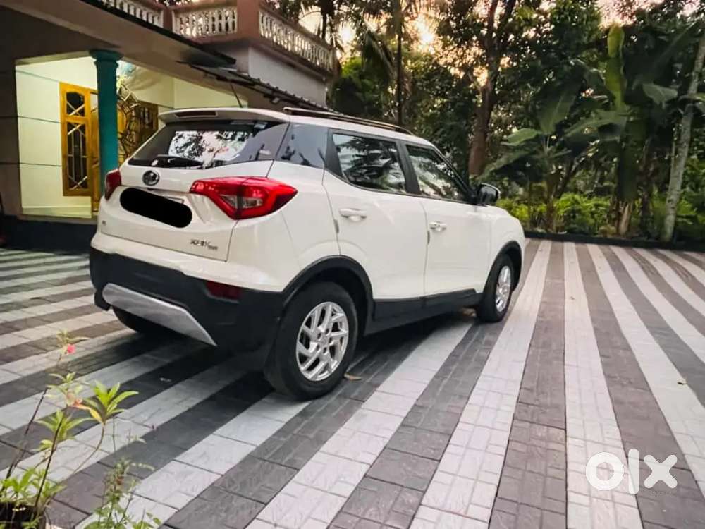 Mahindra Xuv300 2022 Petrol 34100 Km Driven