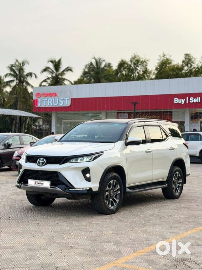 Toyota Fortuner Legender 4x2 At 2.8, 2022, Diesel
