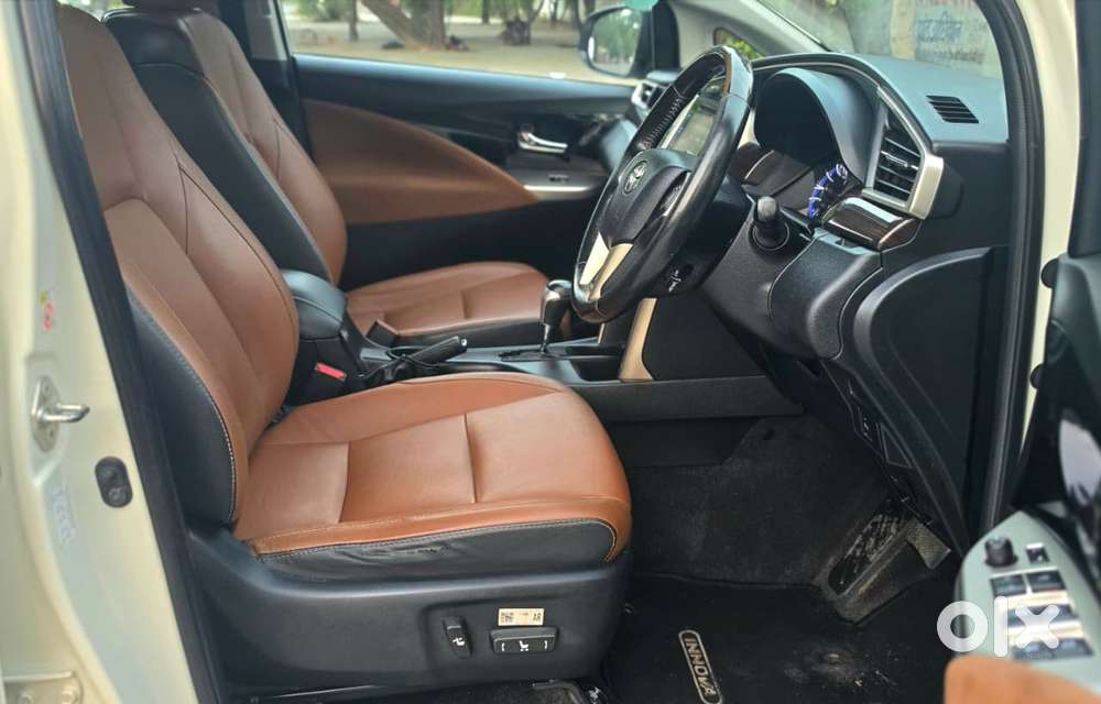 Toyota Innova Crysta 2.8 Zx At, 2019, Petrol