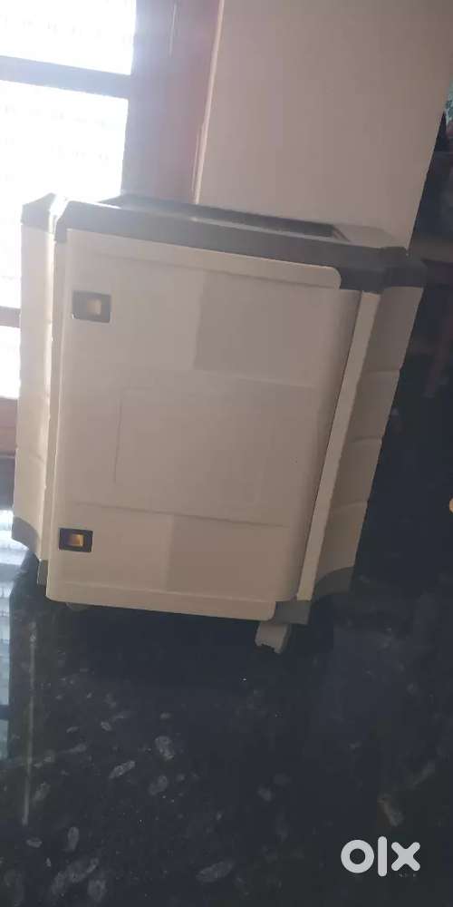 UPS and Battery Box