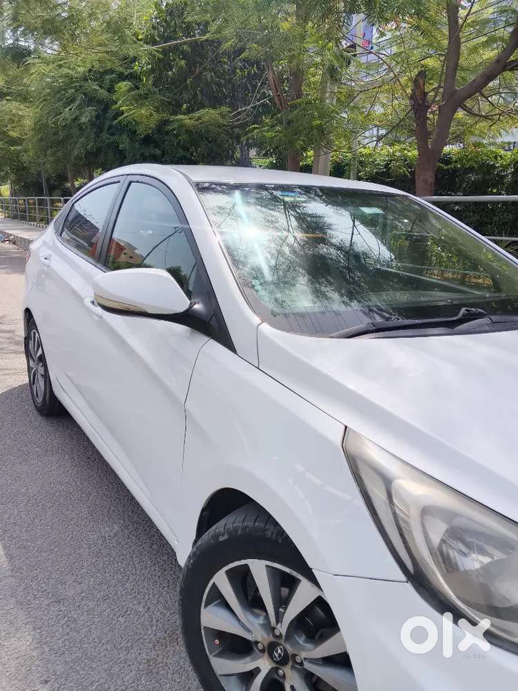 Hyundai Verna 2004 Diesel Manual