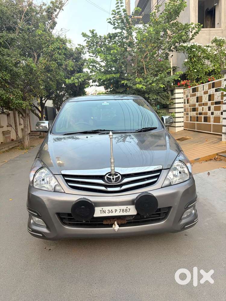 Toyota Innova 2.5 Ev Cs 7 Str Bsiv, 2011, Diesel
